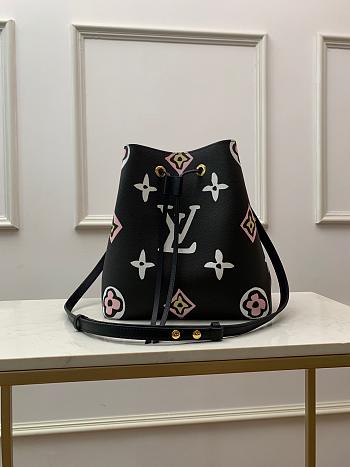 Louis Vuitton NeoNoe Bucket Bag Other Monogram Black – M45821 – 26.0 x 26.0 x 17.5 cm