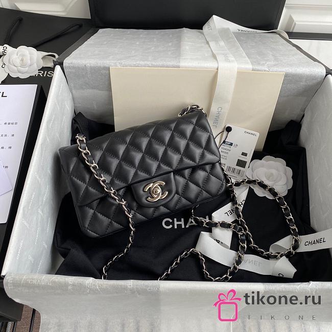 Chanel Flap bag 20cm lambskin - 1