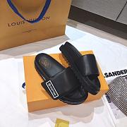 Louis Vuitton SUNSET FLAT COMFORT MULE 1A93SI - 5