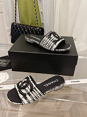 CHANEL Women Slipper 012 - 5