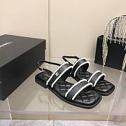 CHANEL Sandals Satin Aand Pearls Black - 1