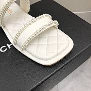 CHANEL Sandals Satin And Pearls White - 2