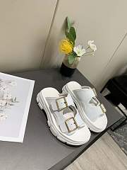 Gucci Slides White - 3