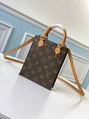 LOUIS VUITTON PETIT SAC PLAT M69442 - 1