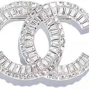 Chanel double c square diamond brooch - 4