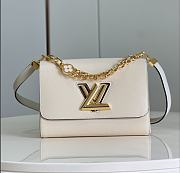 Louis Vuitton Twist M50282 23CM - 1