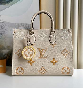 LOUIS VUITTON ONTHEGO MM M45717 01