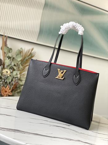 Louis Vuitton Lockme Shopper M57345