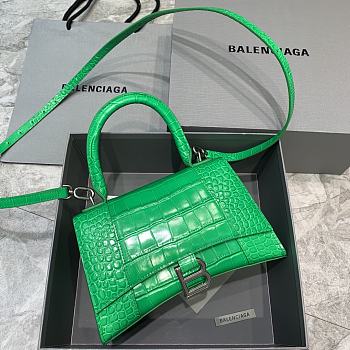 BALENCIAGA HOURGLASS 23CM 01