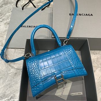 BALENCIAGA HOURGLASS 23CM 02