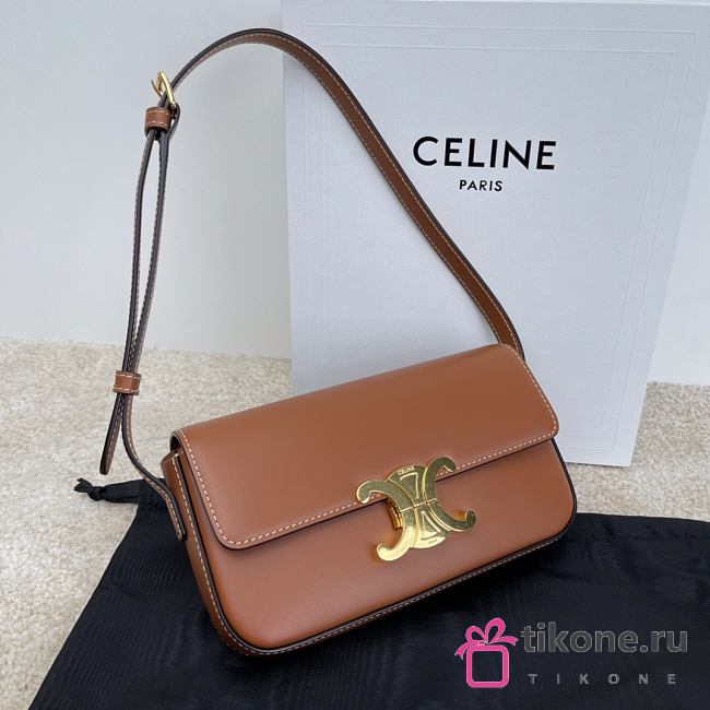 celine woc triomphe