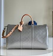 Louis Vuitton Keepall 45 Silver Patent Leather Travel Bag - M40569 – 45x27x20cm - 1