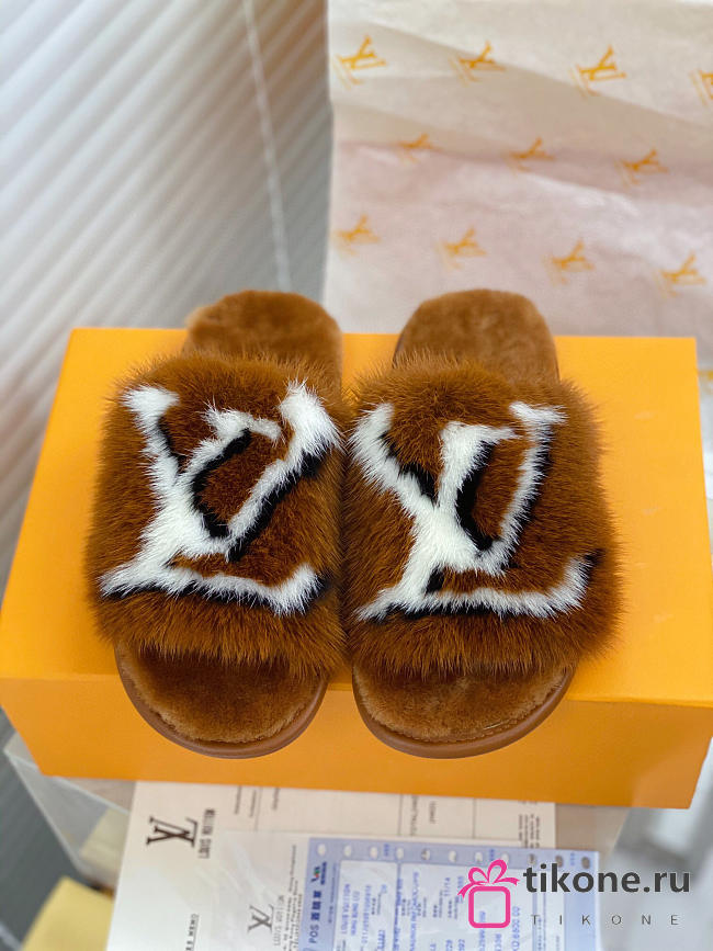 Louis Vuitton Slipper 41-42 - 1