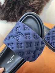 Louis Vuitton POOL PILLOW COMFORT MULE 1AA1EH 02 - 2