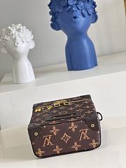 Louis Vuitton Vertical Box Trunk M59664 - 15.5x22x7.5cm - 2