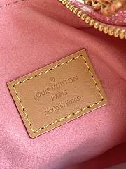 Louis Vuitton Loop Pink M81166 - 4