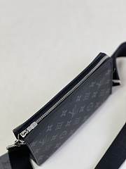 Louis Vuitton Alpha Wearable Monogram Eclipse M81018 - 18.5x11x6.5cm - 3