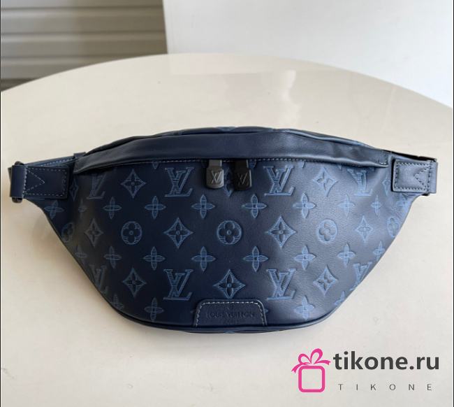 Louis Vuitton Bumbag Monogram Shadow Discovery M45729 - 44x15x9cm - 1