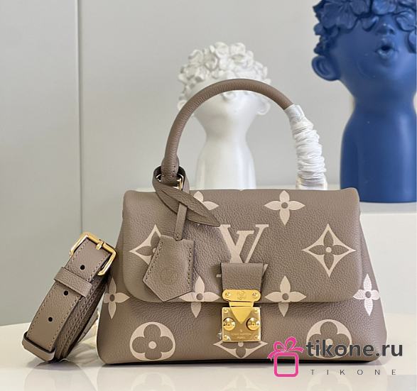 I went in for a Madeleine BB but came out with this OTG 🎂 : r/Louisvuitton