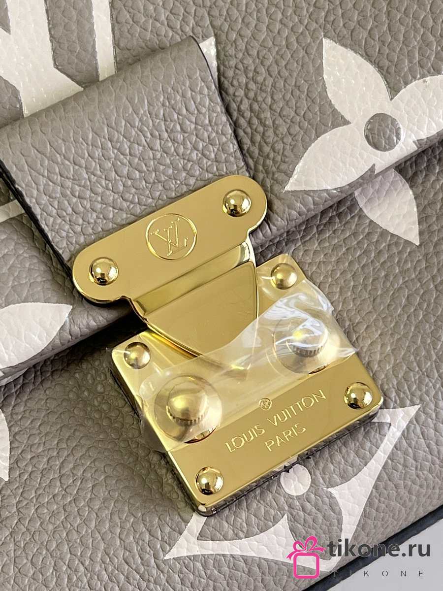 I went in for a Madeleine BB but came out with this OTG 🎂 : r/Louisvuitton