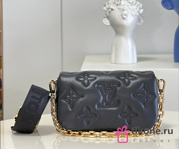 Louis Vuitton Wallet on Strap Bubblegram 