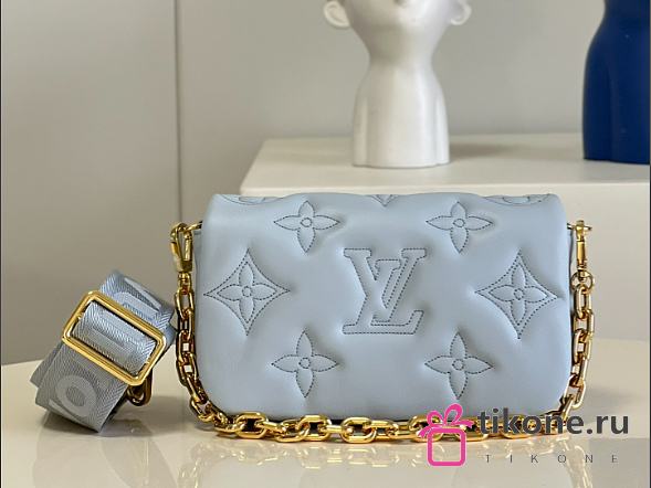 Louis Vuitton Bubblegram Wallet On Strap Bag M81399 - 1