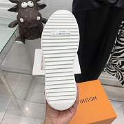 Louis Vuitton Sneaker - 4