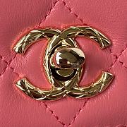 Chanel Woc Pink Lambskin Bag - 12.3x19.2x3.5cm - 2