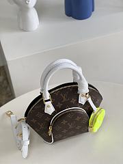 Louis Vuitton Nicolas Ghesquière Bag M20752 - 4