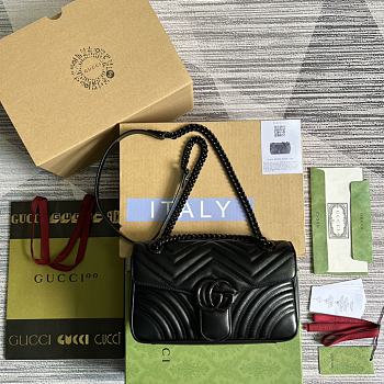 Gucci GG Marmont Shoulder Bag - 26x15x7cm