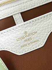 Louis Vuitton Capucines Bag M59863 27CM 02 - 3