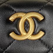 Chanel Gabrielle Chevron Hobo Bag - 18x21x12cm - 3