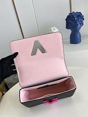 Louis Vuitton Twist PM Handbag M59416 23CM - 3
