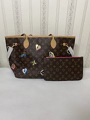 Louis Vuitton Neverfull Bag MM  - 1