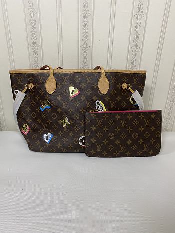 Louis Vuitton Neverfull Bag MM 