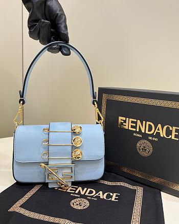 FENDI Fendace Baguette Mini 02