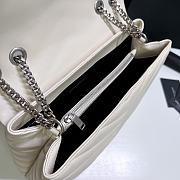 Saint Laurent Large White Loulou Shoulder Bag - 32x22x11cm - 2