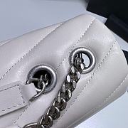 Saint Laurent Large White Loulou Shoulder Bag - 32x22x11cm - 4