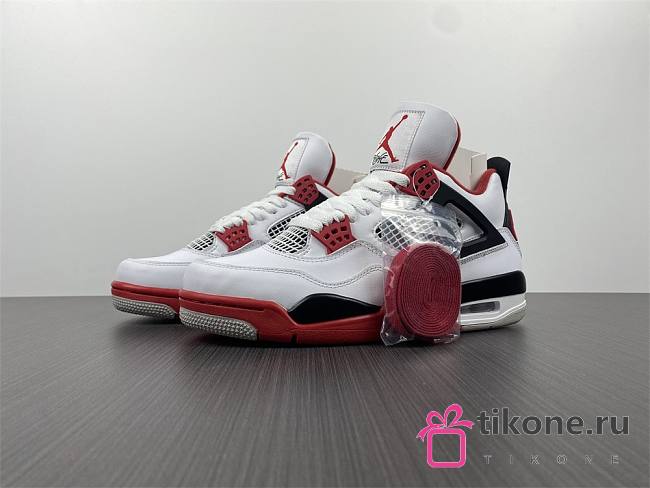 Air Jordan 4 “Fire Red” DC7770-160  - 1