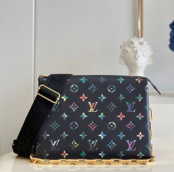 Louis Vuitton Coussin M57790 26CM 02