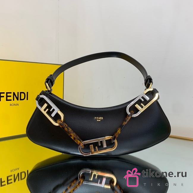 Fendi O’Lock 2018 03 - 1