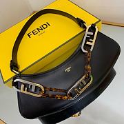 Fendi O’Lock 2018 03 - 3