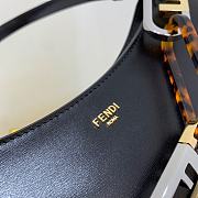 Fendi O’Lock 2018 03 - 2