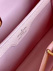 Louis Vuitton Capucines MM In Pink Leather 27cm - 3