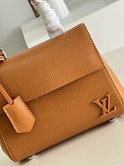 Louis Vuitton Cluny Handbags Mini M58928 - 6