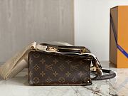 Louis Vuitton OnTheGo PM Monogram Reverse Size 25.0x19.0x11.5 - 2