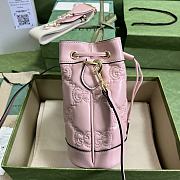 Gucci GG Matelassé bucket bag in Pink Size 17x20x10cm - 2