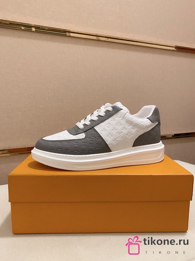 Louis Vuitton Sneakers Black-White - 1