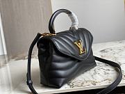 Louis Vuitton Hold Me Black Size 23x15x10cm - 3