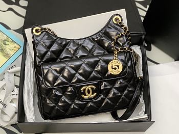 Chanel Small Hobo Bag Black Size 21.5x22.5x7cm